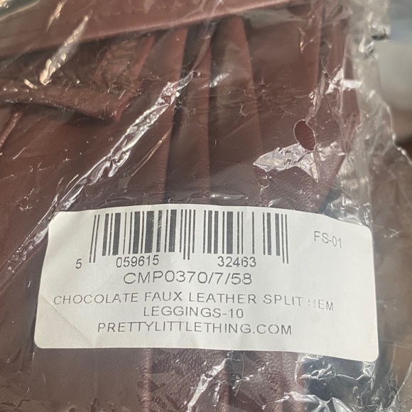 Prettylittlething chocolate faux leather split hem legging US6 - Picture 2 of 3